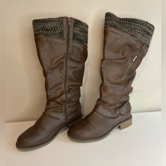 Muk Luks~Faux Leather & Fur~Slouchy Fold Over   Boots~Upper Knit Detail~Size 9 - Picture 1 of 15